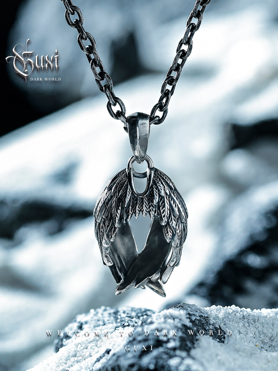 GUXI [Travel] Niche retro 925 silver feather pendant silver necklace with high-end feel